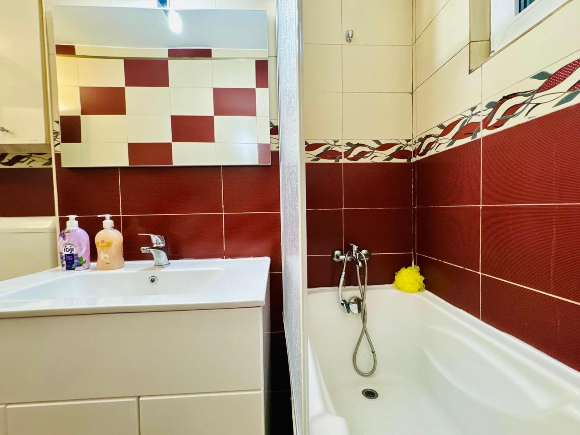Joy City Stay Spacious Comfortable Timisoara Exterior foto